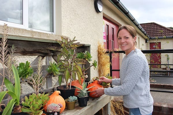 Aiofe Connolly at the plant sale table.